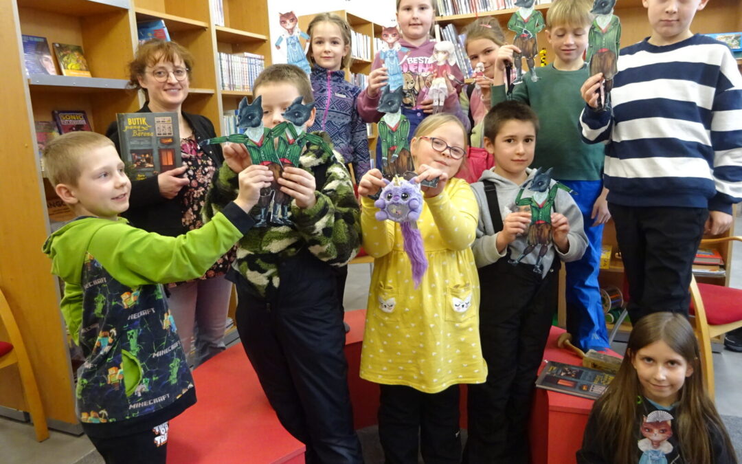 Družina v knihovně 26. 11. 2025